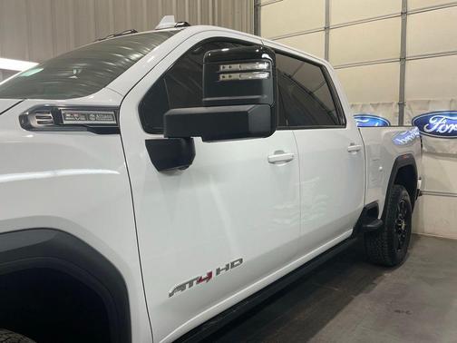 Summit White 2026 GMC Sierra 2500 AT4