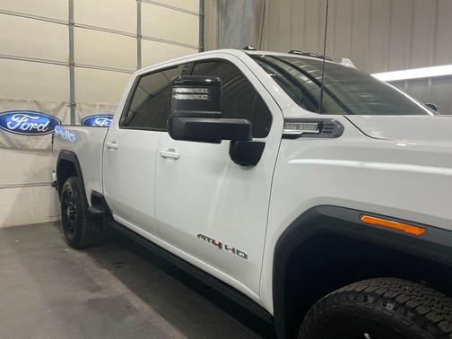 Summit White 2026 GMC Sierra 2500 AT4