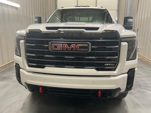 Summit White 2026 GMC Sierra 2500 AT4