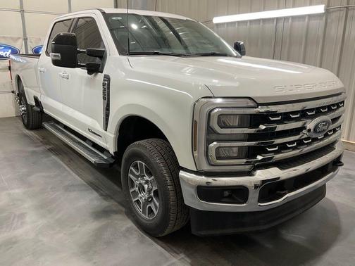 2026 Ford F-350 Lariat Super Duty
