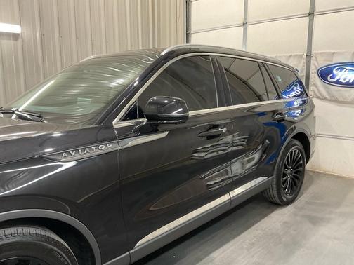 2023 Lincoln Aviator Reserve AWD