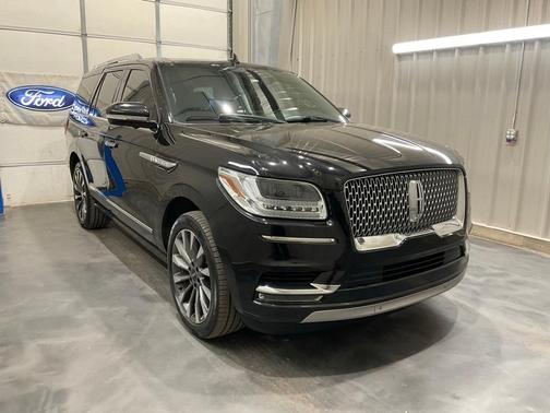 2018 Lincoln Navigator Select