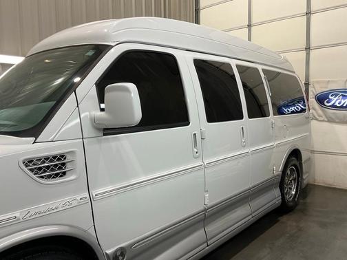 2014 GMC Savana 1500 Upfitter Cargo