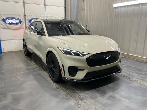 2025 Ford Mustang Mach-E GT