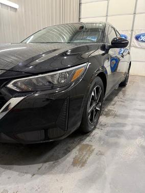 Black 2025 Nissan Sentra SV
