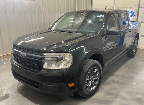 Shadow Black 2024 Ford Maverick XLT