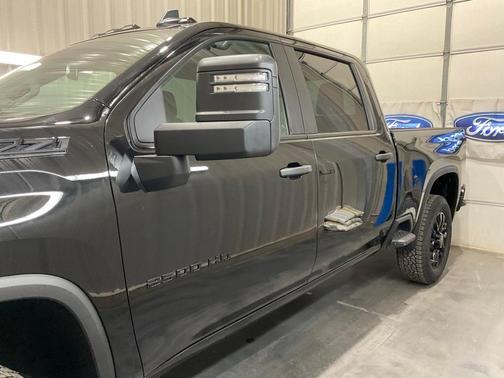 2025 Chevrolet Silverado 2500 Custom