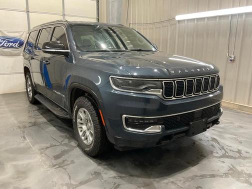 2024 Jeep Wagoneer Base