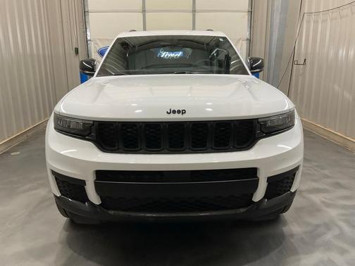 2024 Jeep Grand Cherokee L Laredo