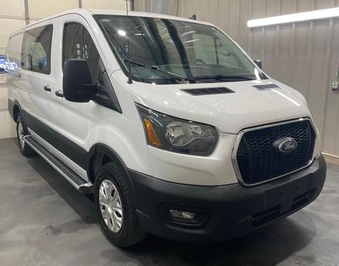 Oxford White 2025 Ford Transit-250 Base