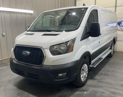 Oxford White 2025 Ford Transit-250 Base