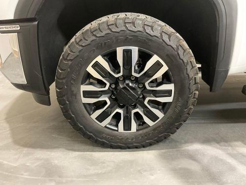 Summit White 2024 GMC Sierra 3500 Pro