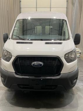 2024 Ford Transit-250 148 WB Medium Roof Cargo