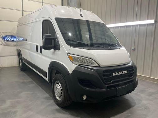 Bright White Clearcoat 2024 RAM ProMaster 3500 High Roof