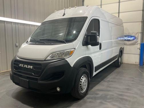 Bright White Clearcoat 2024 RAM ProMaster 3500 High Roof