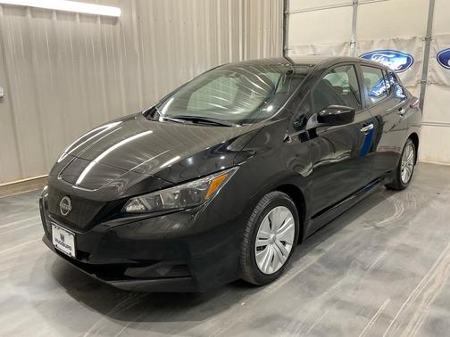 2024 Nissan Leaf S