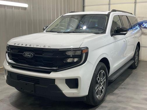Oxford White 2025 Ford Expedition Max Active