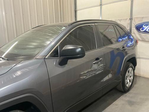 Magnetic Gray Metallic 2021 Toyota RAV4 LE