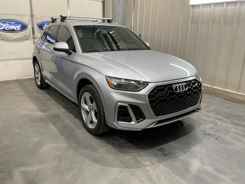 2022 Audi Q5 45 S line quattro Premium