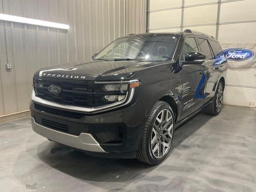 Black Metallic 2025 Ford Expedition Platinum