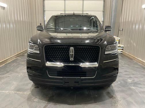 2022 Lincoln Navigator L Reserve