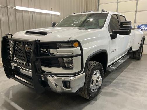 2024 Chevrolet Silverado 3500 LT