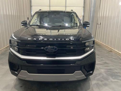 Black Metallic 2025 Ford Expedition Max Platinum