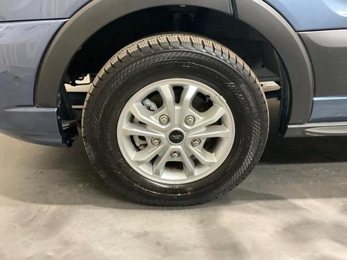 2024 Ford E-Transit Base