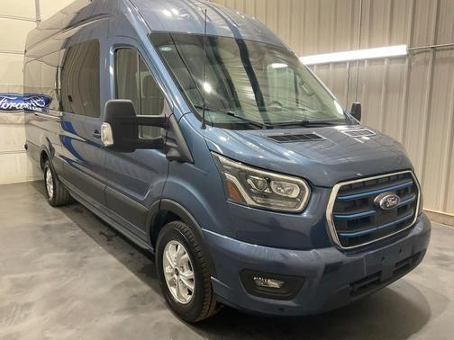 2024 Ford E-Transit Base