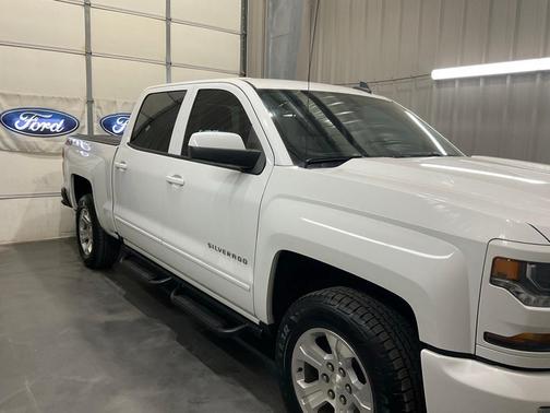 2017 Chevrolet Silverado 1500 2LT