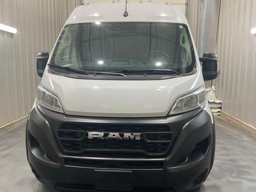 Bright White Clearcoat 2023 RAM ProMaster 2500 High Roof