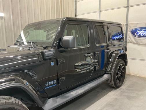 Black Clearcoat 2025 Jeep Wrangler 4xe Sahara