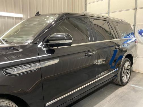 2024 Lincoln Navigator L Reserve