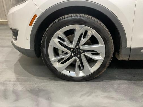 2017 Lincoln MKX Black Label