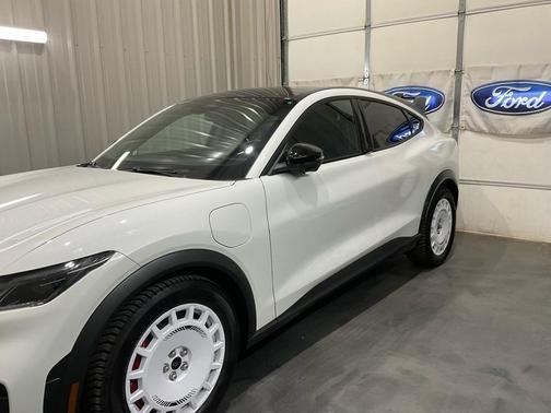 2025 Ford Mustang Mach-E GT