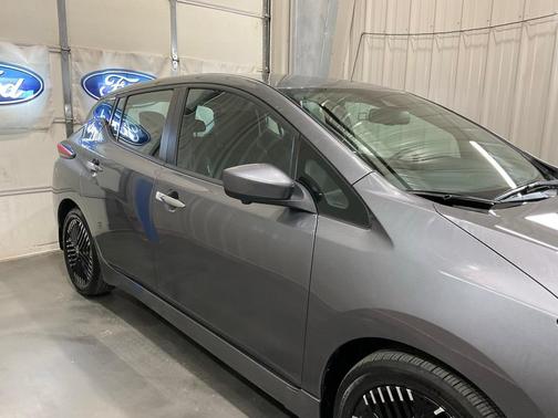 2025 Nissan Leaf SV PLUS