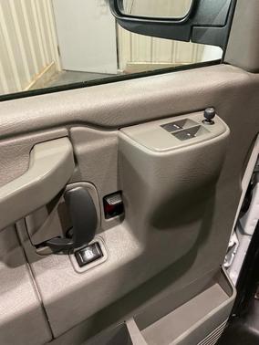 2019 Chevrolet Express 3500 LT