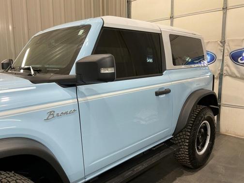 2024 Ford Bronco Heritage Limited Edition