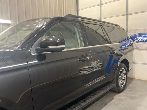 Black Metallic 2025 Ford Expedition Max Active