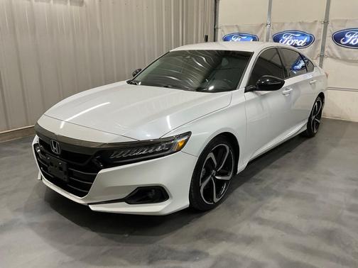2022 Honda Accord Sport SE