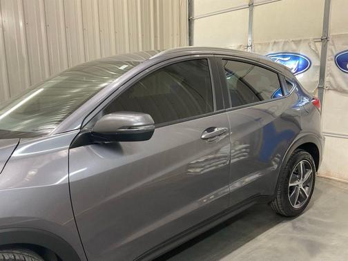 Silver 2021 Honda HR-V EX