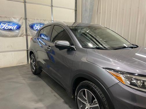Silver 2021 Honda HR-V EX