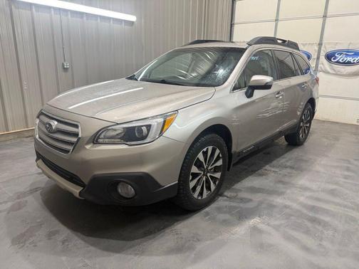 Tungsten Metallic 2015 Subaru Outback 3.6R Limited