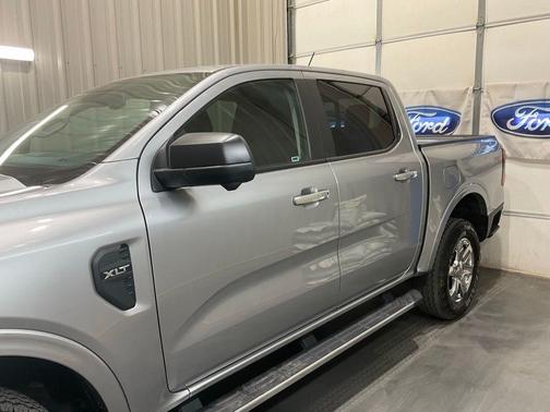Iconic Silver Metallic 2024 Ford Ranger XLT