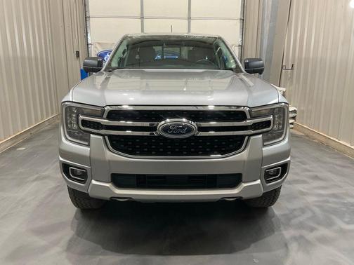 Iconic Silver Metallic 2024 Ford Ranger XLT