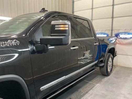 2024 Chevrolet Silverado 2500 High Country