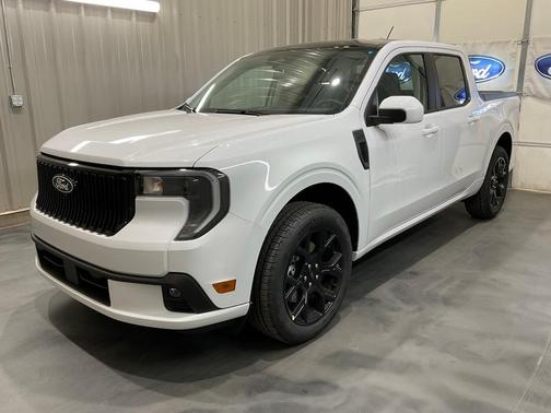 2025 Ford Maverick Lobo Standard