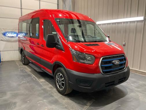 2026 Ford E-Transit Base