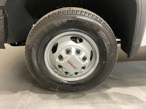 2025 GMC Sierra 3500 Pro