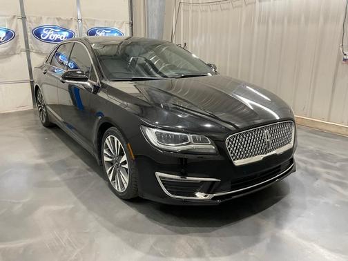 2017 Lincoln MKZ Reserve